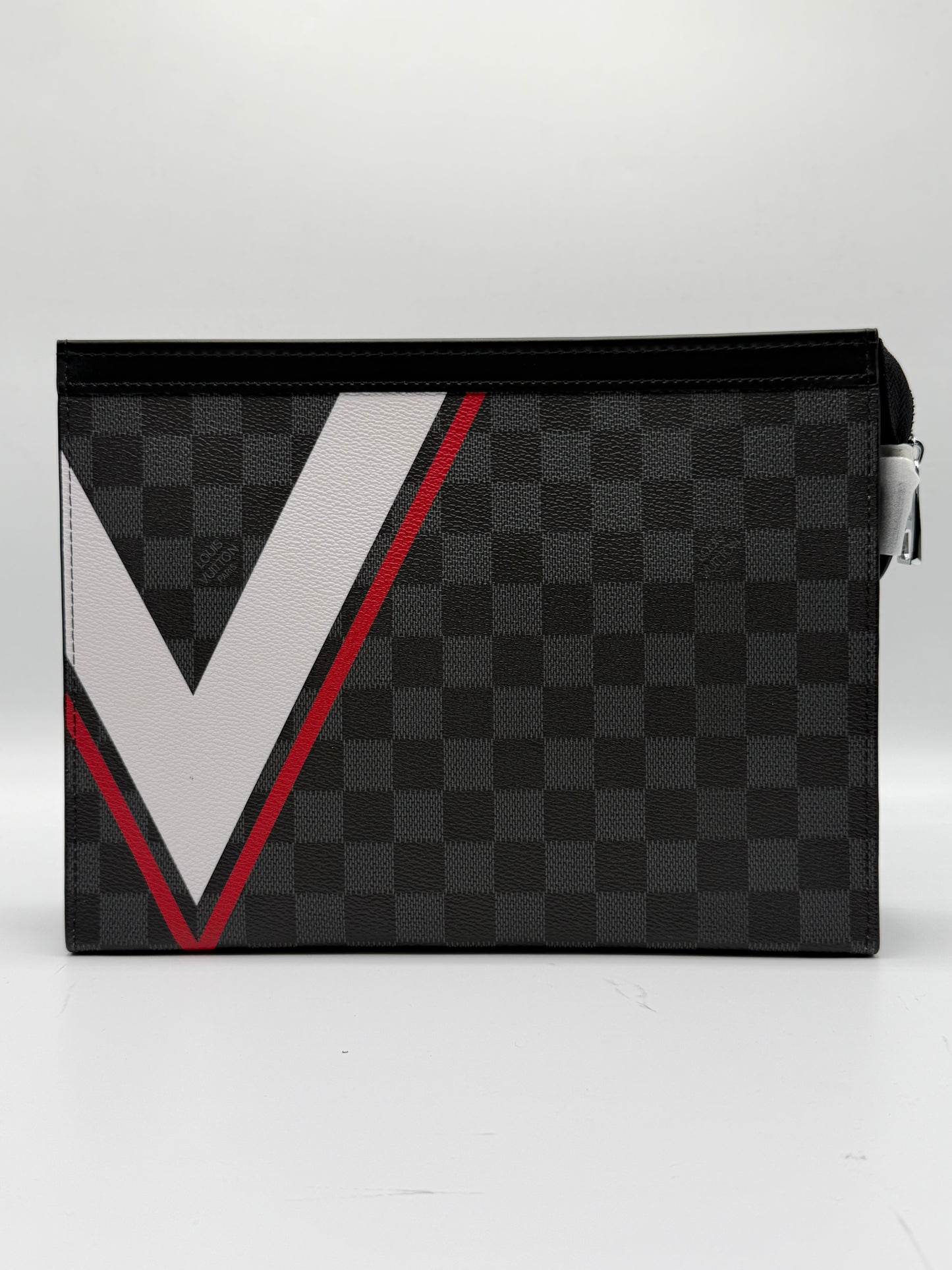 Trendy hand pouch premium bag with box