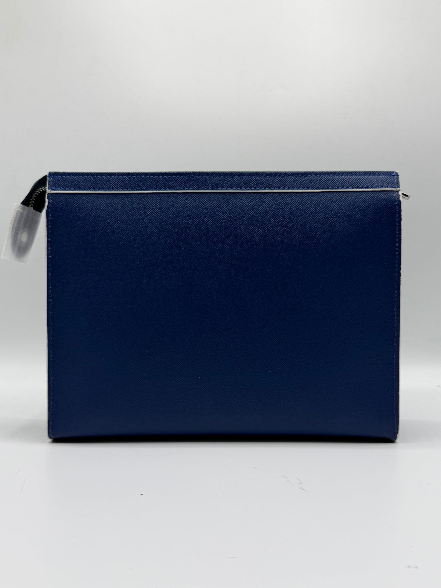 LV Mens hand pouch