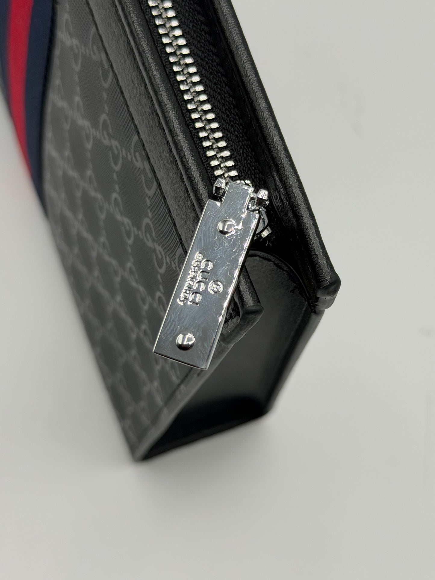 Gucci hand pouch for men